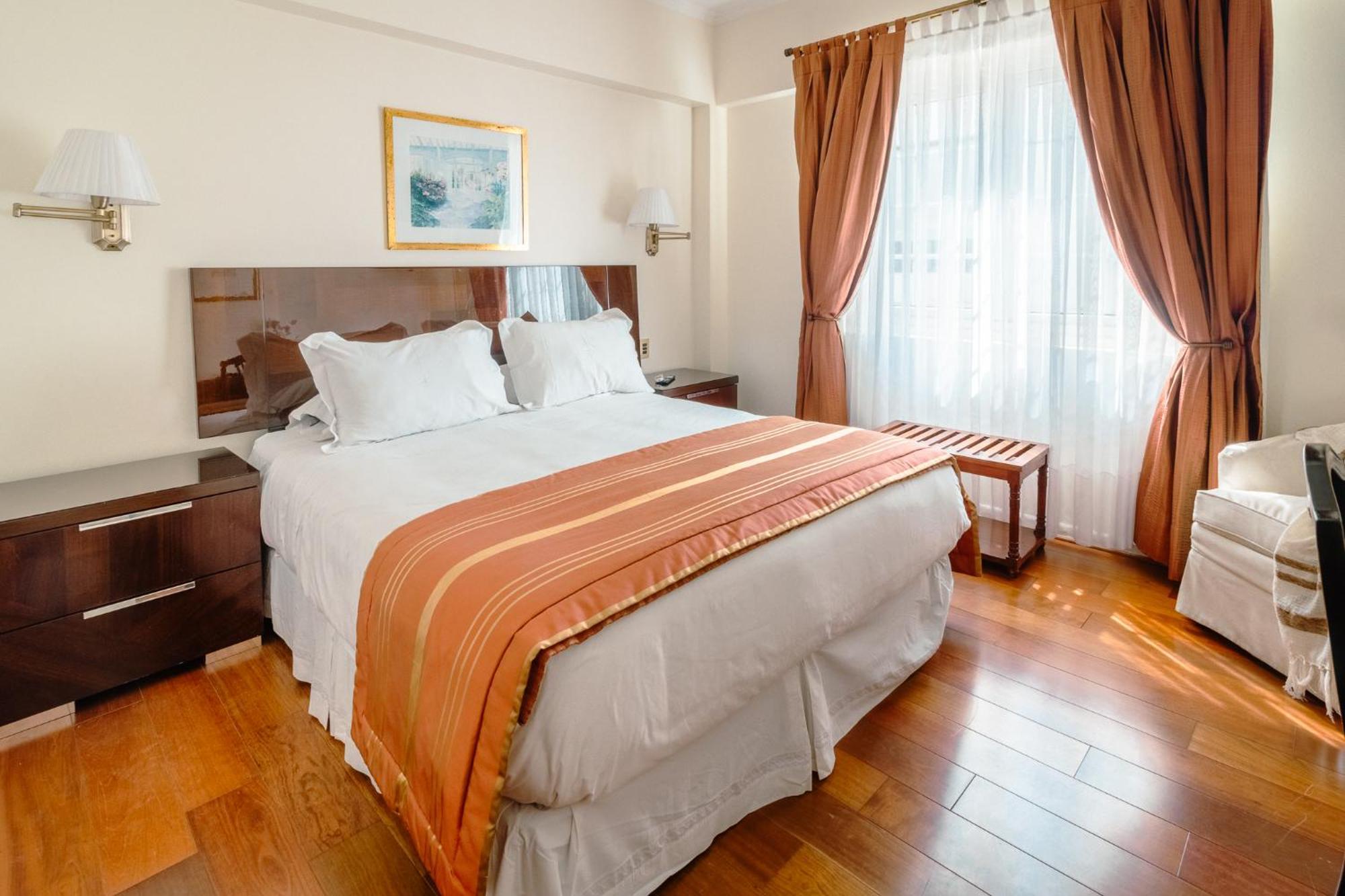 Orly Suites Santiago Ngoại thất bức ảnh